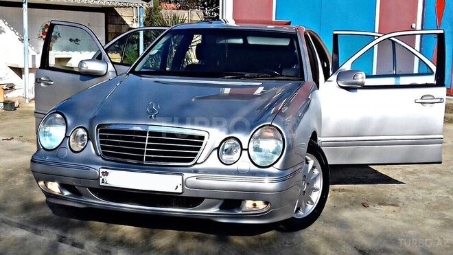 Mercedes E 280 2001, 288,888 km - 2.8 l - Bakı