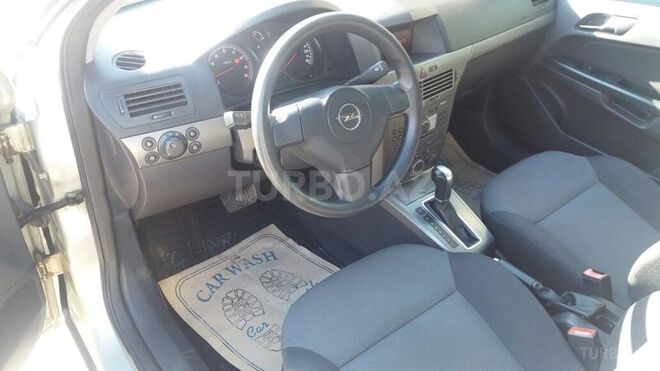 Opel Astra 2005, 208,000 km - 1.8 l - Bakı