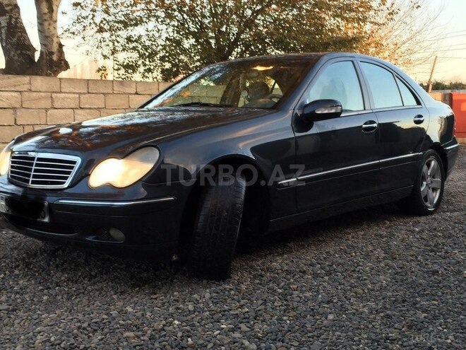 Mercedes C 240 2000, 227,500 km - 2.6 l - Bakı