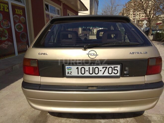 Opel Astra 1997, 278,000 km - 1.6 л - Bakı