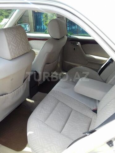 Mercedes C 200 1995, 236,000 km - 2.0 l - Bakı