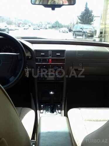Mercedes C 200 1995, 236,000 km - 2.0 l - Bakı
