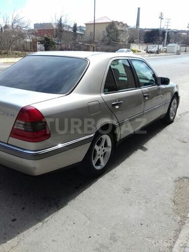 Mercedes C 200 1995, 236,000 km - 2.0 l - Bakı