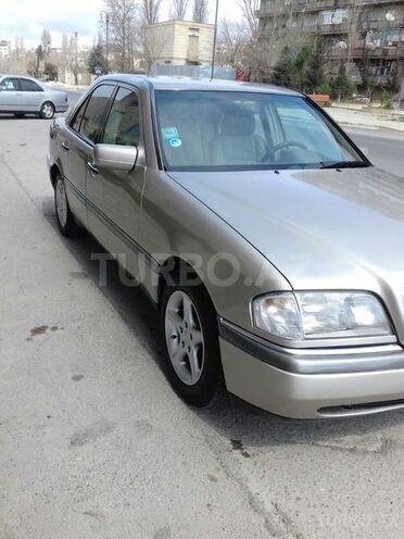 Mercedes C 200 1995, 236,000 km - 2.0 l - Bakı