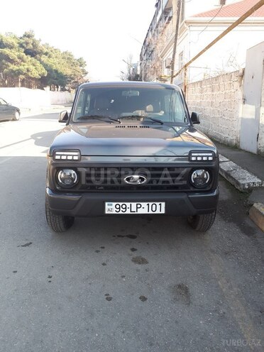 LADA (VAZ) Niva 2017, 7,600 km - 1.7 л - Bakı
