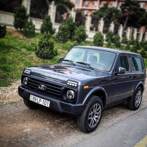 LADA (VAZ) Niva 2017, 7,600 km - 1.7 л - Bakı