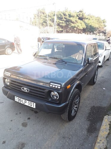 LADA (VAZ) Niva 2017, 7,600 km - 1.7 л - Bakı