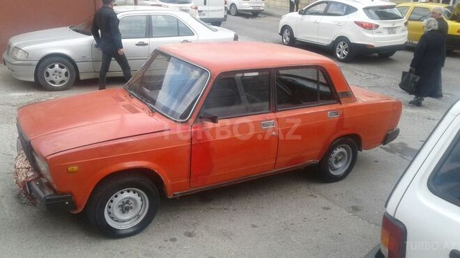 LADA (VAZ) 2105 1982, 372,000 km - 1.3 l - Bakı