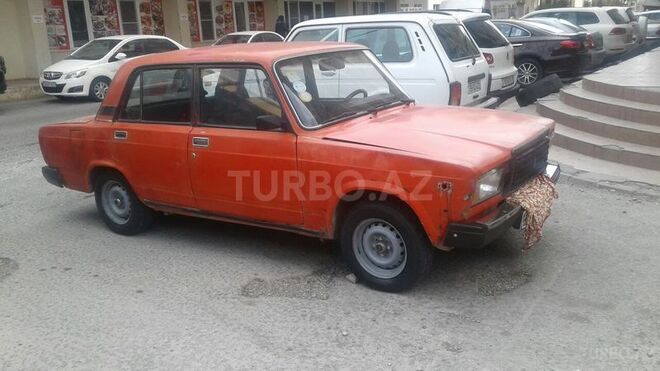 LADA (VAZ) 2105 1982, 372,000 km - 1.3 l - Bakı