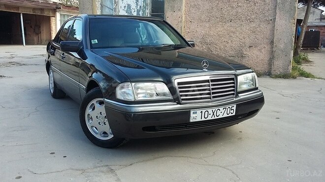 Mercedes C 200 1995, 300,000 km - 2.0 l - Sumqayıt