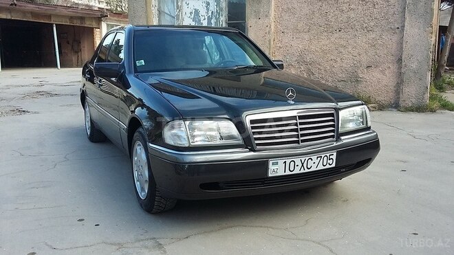 Mercedes C 200 1995, 300,000 km - 2.0 l - Sumqayıt
