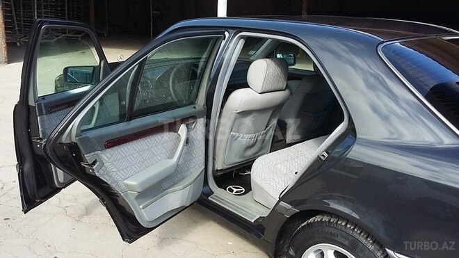 Mercedes C 200 1995, 300,000 km - 2.0 l - Sumqayıt