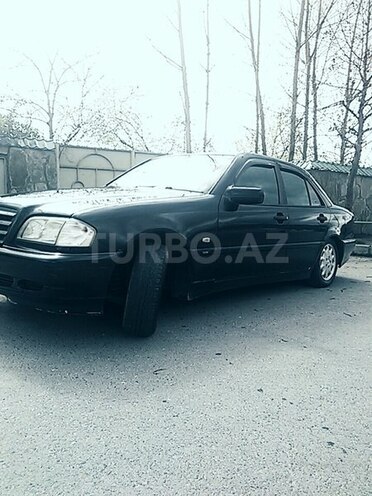 Mercedes C 220 1998, 331,152 km - 0.2 л - Qəbələ
