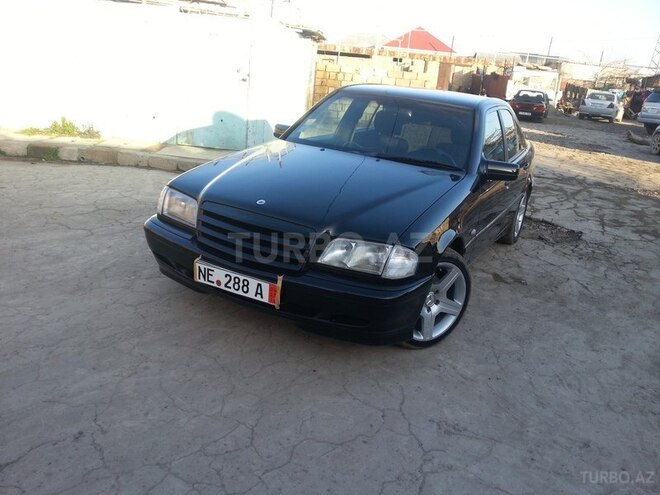 Mercedes C 200 2000, 334,235 km - 2.0 л - Sumqayıt