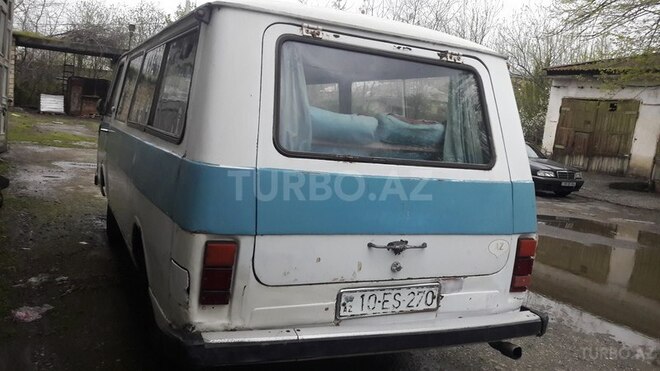 RAF  1990, 395,874 km - 2.5 l - Mingəçevir