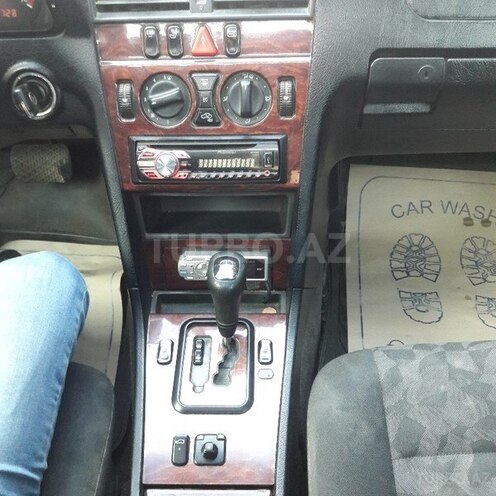 Mercedes C 180 1999, 245,000 km - 1.8 l - Bakı