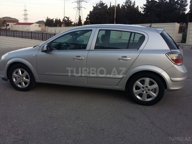 Opel Vectra 2005, 210,000 km - 1.8 l - Bakı