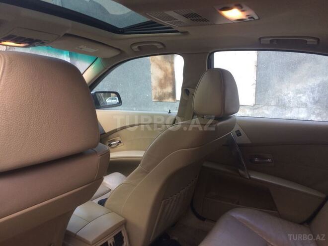BMW 530 2004, 200,000 km - 3.0 l - Bakı