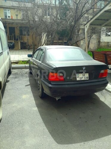 BMW 320 1993, 231,542 km - 2.0 l - Bakı