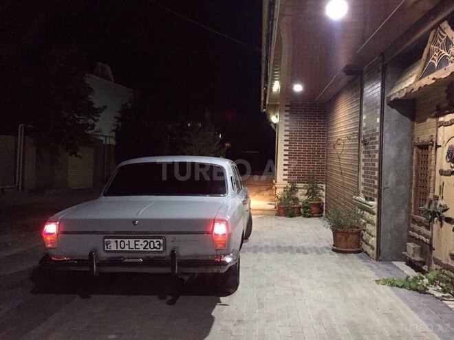 GAZ 24 1985, 150,000 km - 2.4 l - Bakı