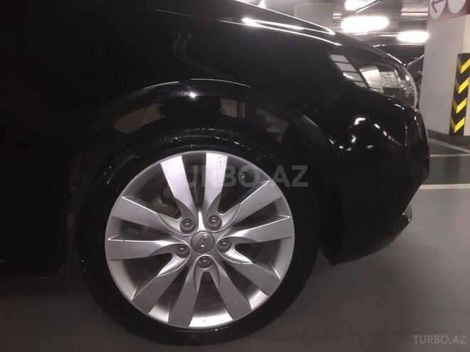 Kia Cerato 2010, 119,600 km - 2.0 l - Bakı