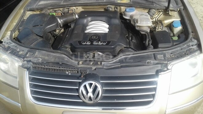 Volkswagen Passat 2001, 190,000 km - 2.8 l - Bakı