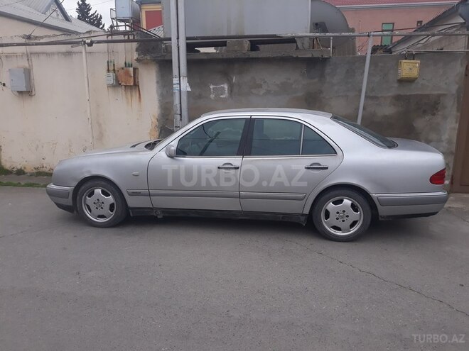 Mercedes E 230 1996, 287,321 km - 2.3 l - Bakı
