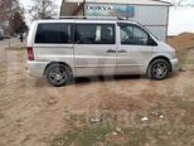 Mercedes Vito 2000, 300,000 km - 2.2 l - Bakı