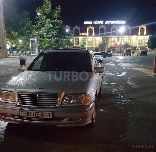 Mercedes C 230 1999, 280,000 km - 2.3 л - Bakı