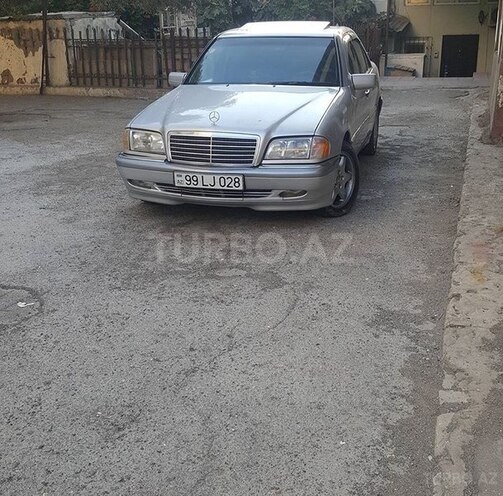 Mercedes C 230 1999, 280,000 km - 2.3 л - Bakı