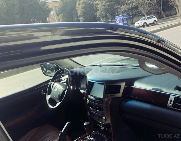 Lexus LX 570 2013, 99,000 km - 5.7 л - Bakı