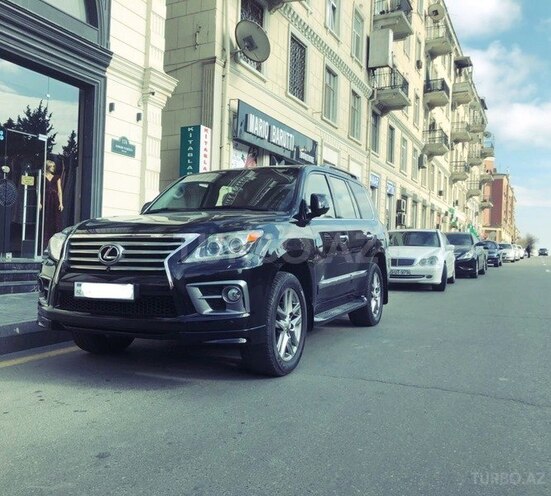 Lexus LX 570 2013, 99,000 km - 5.7 л - Bakı