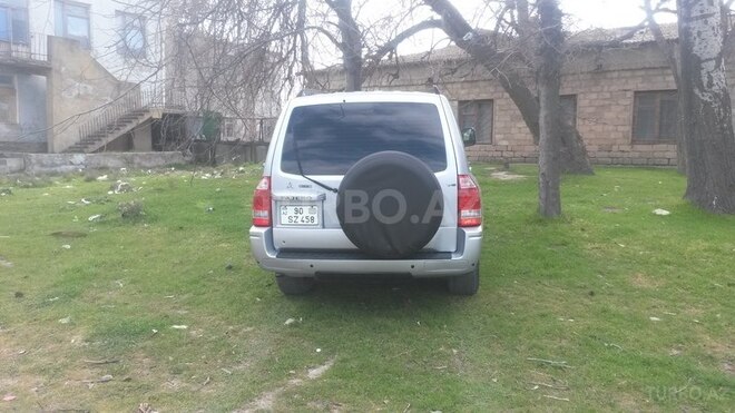Mitsubishi Pajero 2005, 310,000 km - 3.5 l - Bakı