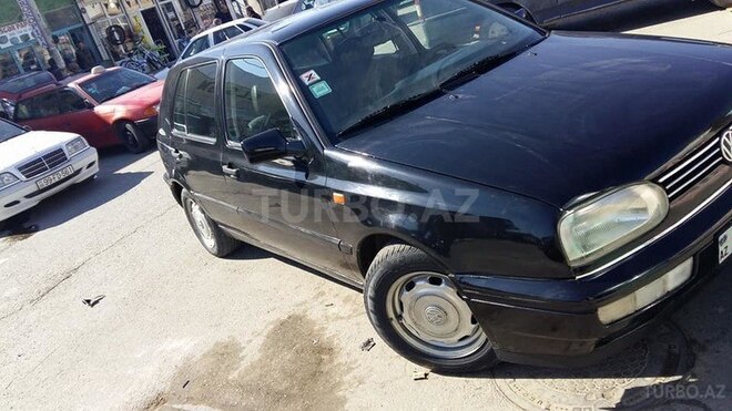 Volkswagen Golf 1993, 291,245 km - 1.9 л - Bakı
