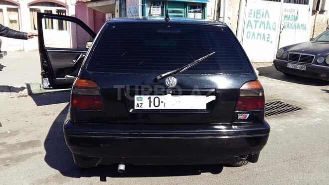 Volkswagen Golf 1993, 291,245 km - 1.9 л - Bakı