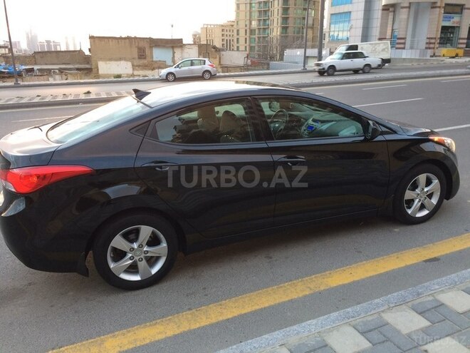 Hyundai Elantra 2015, 59,000 km - 1.8 l - Bakı