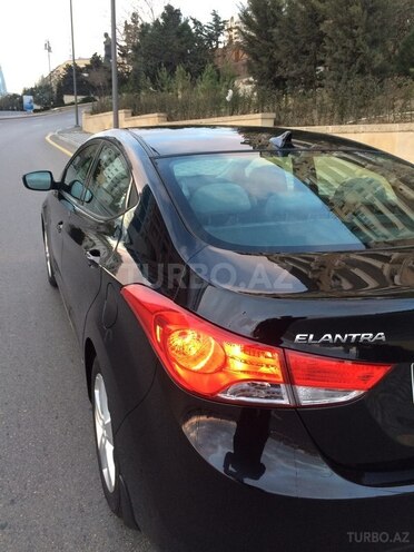 Hyundai Elantra 2015, 59,000 km - 1.8 l - Bakı