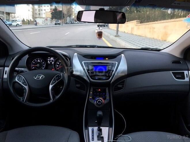 Hyundai Elantra 2015, 59,000 km - 1.8 l - Bakı