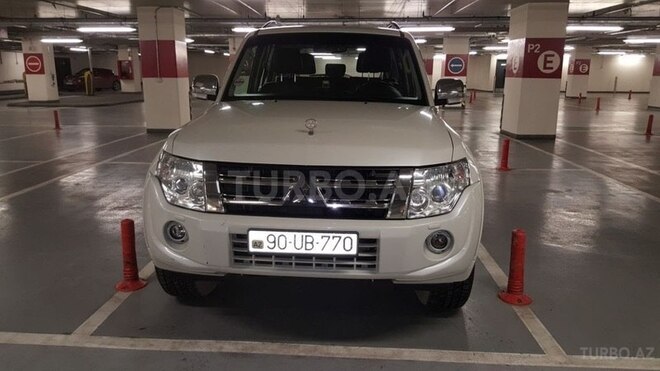 Mitsubishi Pajero 2013, 129,000 km - 3.5 l - Bakı