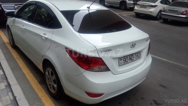 Hyundai Accent 2011, 117,000 km - 1.4 л - Bakı