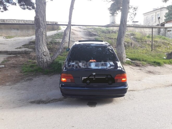 BMW 528 1997, 250,000 km - 2.8 л - Sumqayıt