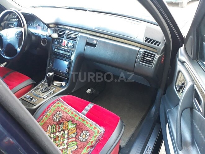 Mercedes E 240 2000, 252,000 km - 2.6 l - Bakı