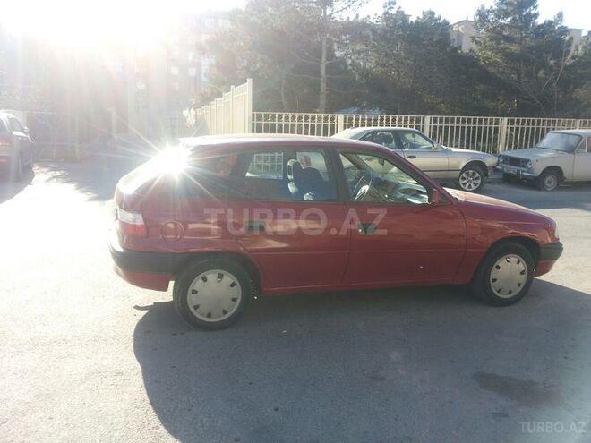 Opel Astra 1992, 1,234,567 km - 1.8 l - Bakı