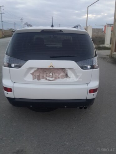 Mitsubishi Outlander 2008, 190,000 km - 3.0 l - Bakı