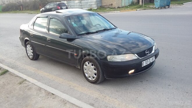 Opel Vectra 1997, 299,680 km - 1.6 l - Sumqayıt