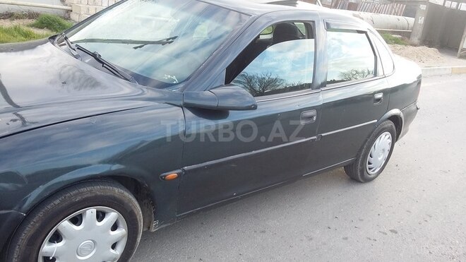 Opel Vectra 1997, 299,680 km - 1.6 l - Sumqayıt