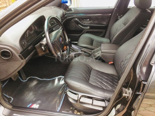 BMW 523 1998, 280,000 km - 0.3 l - Bakı