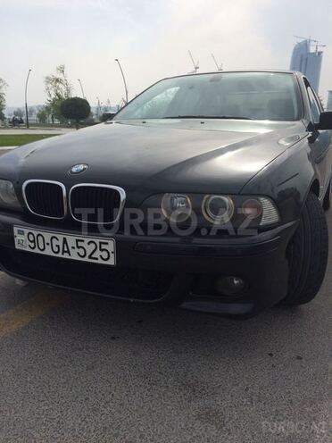BMW 525 2001, 200,000 km - 2.5 л - Bakı