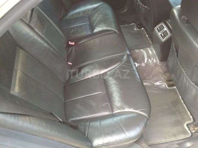 Mercedes E 300 1997, 250,000 km - 3.0 l - Bakı