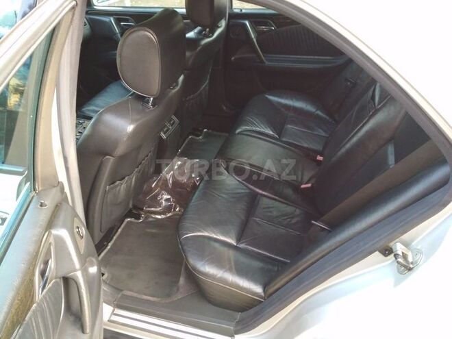 Mercedes E 300 1997, 250,000 km - 3.0 l - Bakı